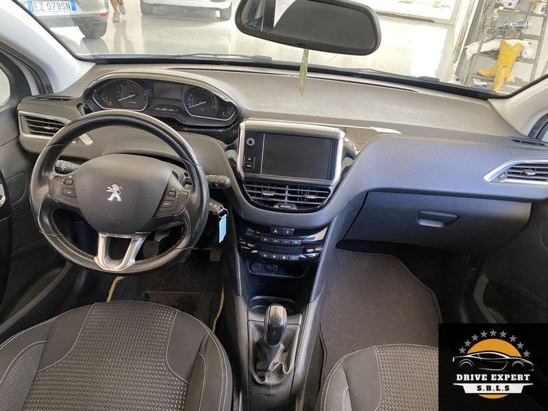 Peugeot 208 PureTech 82 5p. GPL Allure