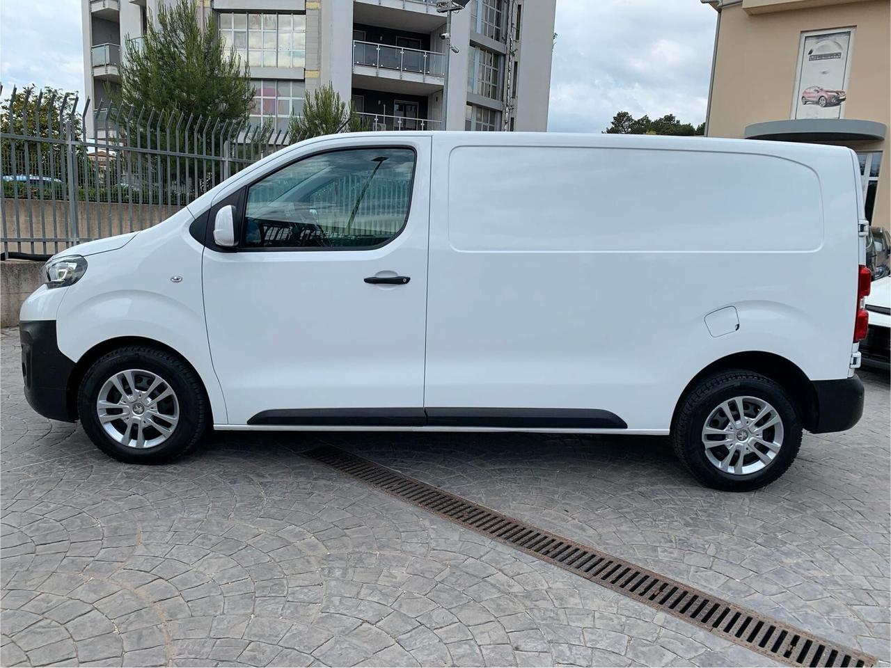 Peugeot Expert 2.0 HDi 122cv - LAMIERATO