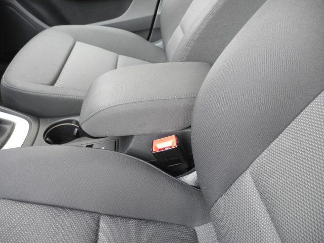 AUDI Q3 2.0 TDI 120cv 6M - NAVI -Ok NEOPATEN.- DA VETRINA