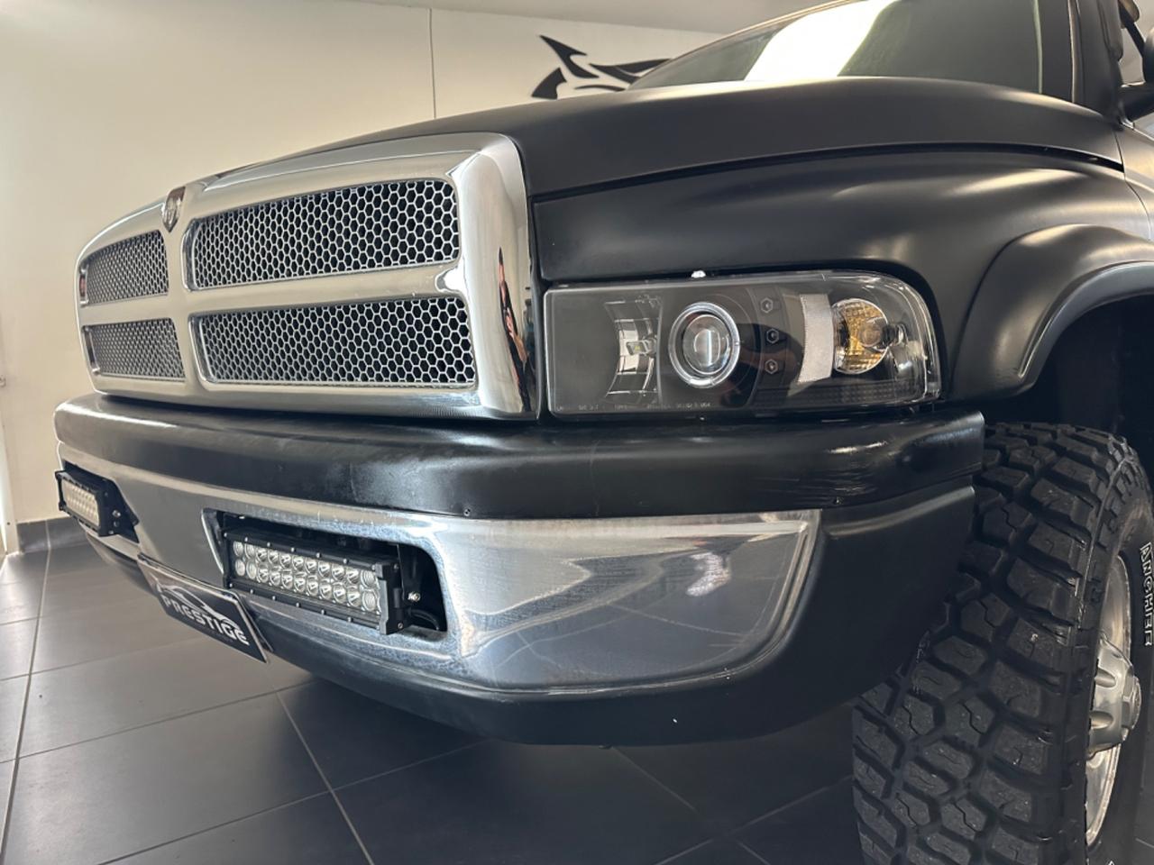 DODGE RAM 2500 5.9 CUMMINS TURBO DIESEL BIG FOOT