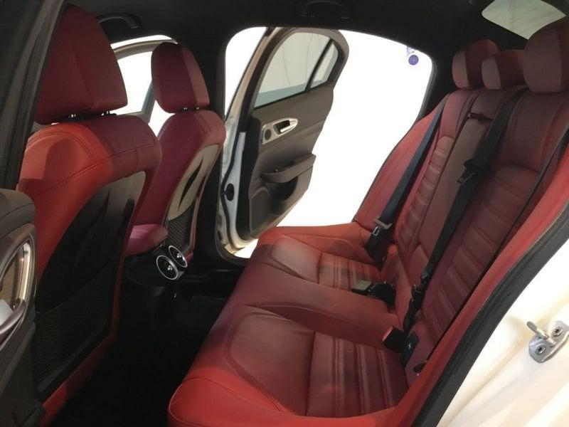 Alfa Romeo Giulia Giulia 2.0 Turbo 280 CV AT8 AWD Q4 Veloce