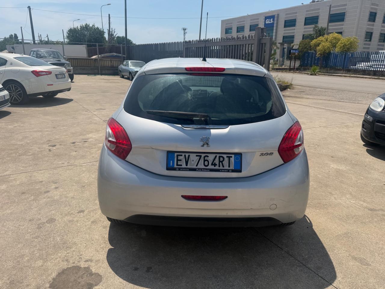 Peugeot 208 1.6 e-HDi 115 CV Stop&Start 5 porte Allure