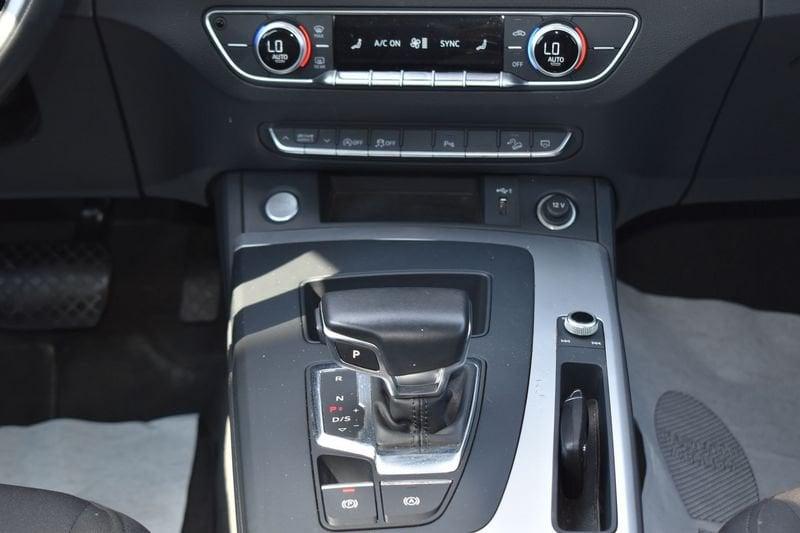 Audi Q5 35 TDI Business Advanced S tronic