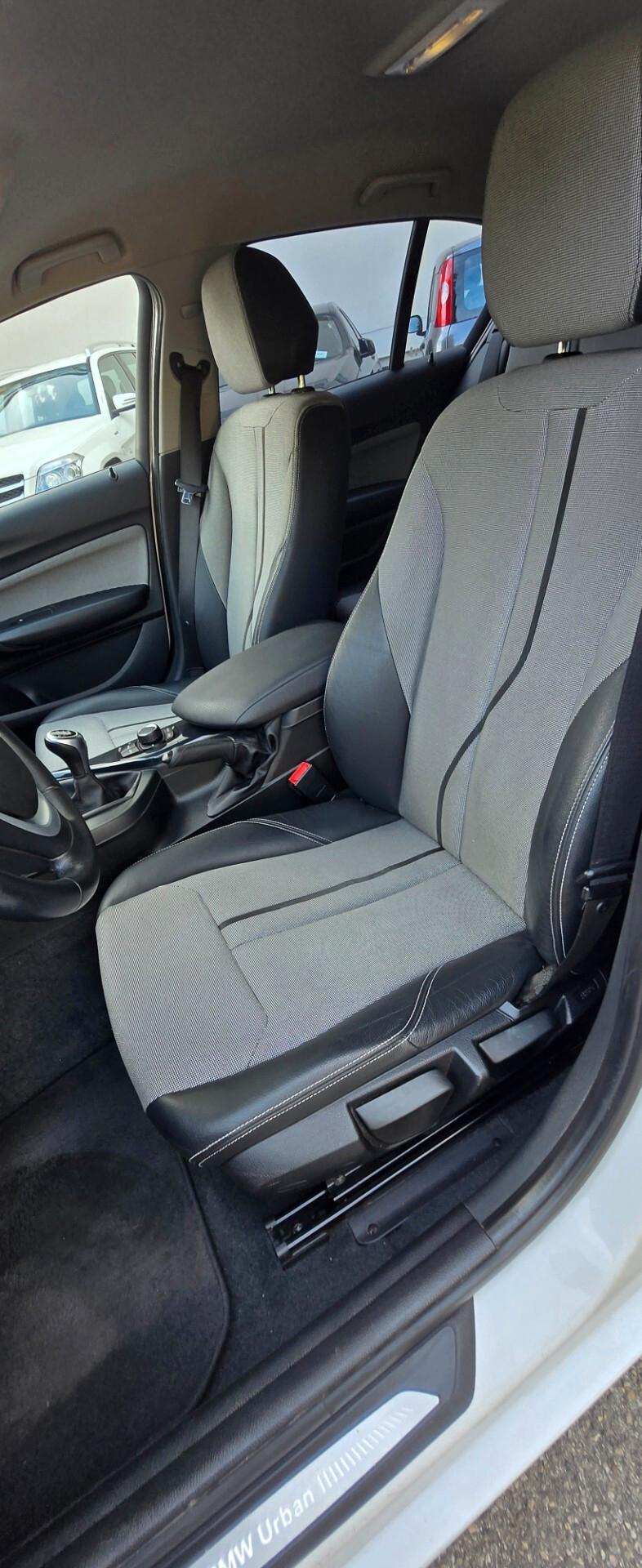 Bmw 118 118d 5p. Urban