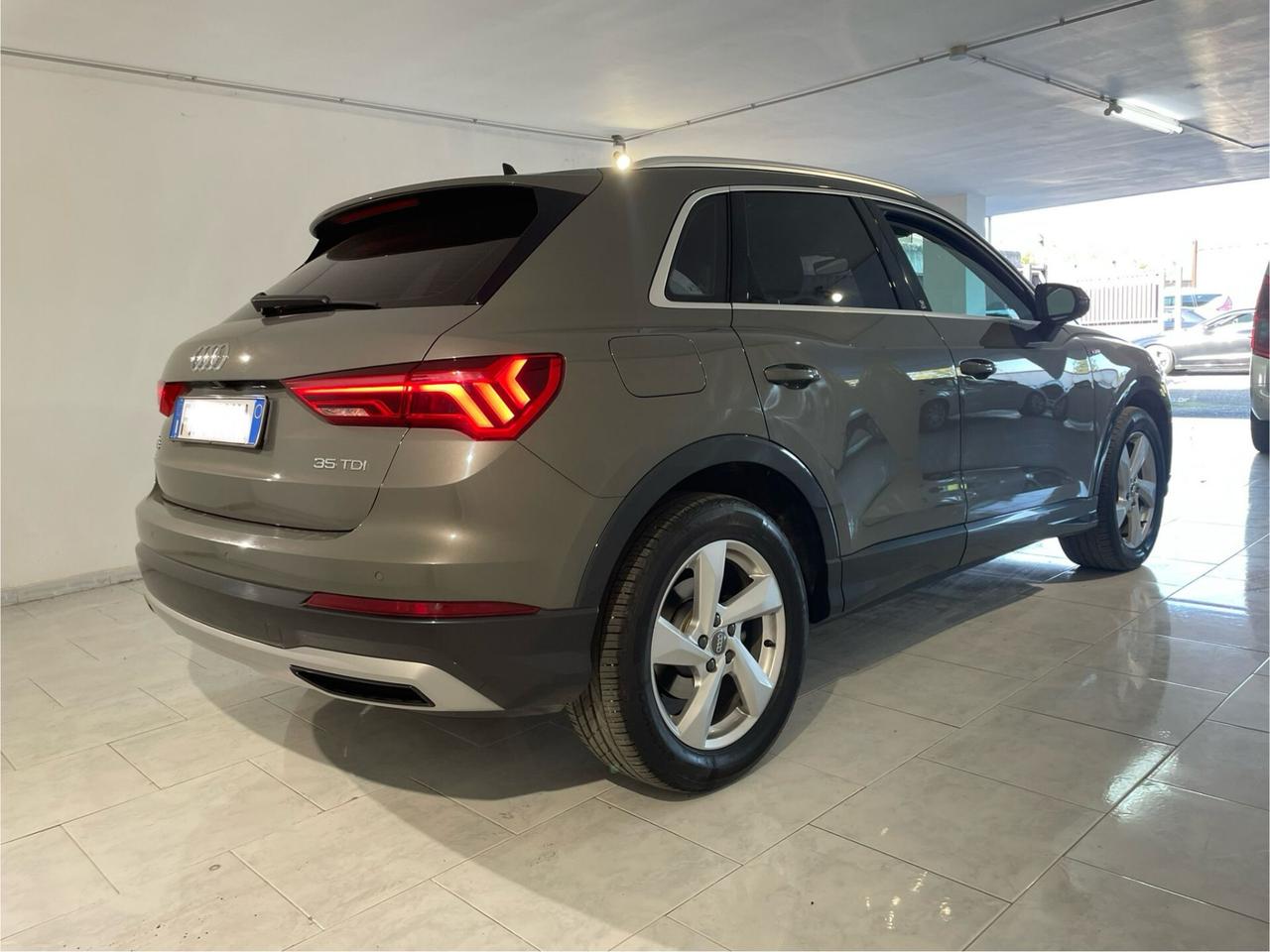 AUDI Q3 2.0 TDI 150 CV S-TRONIC S LINE EDITION