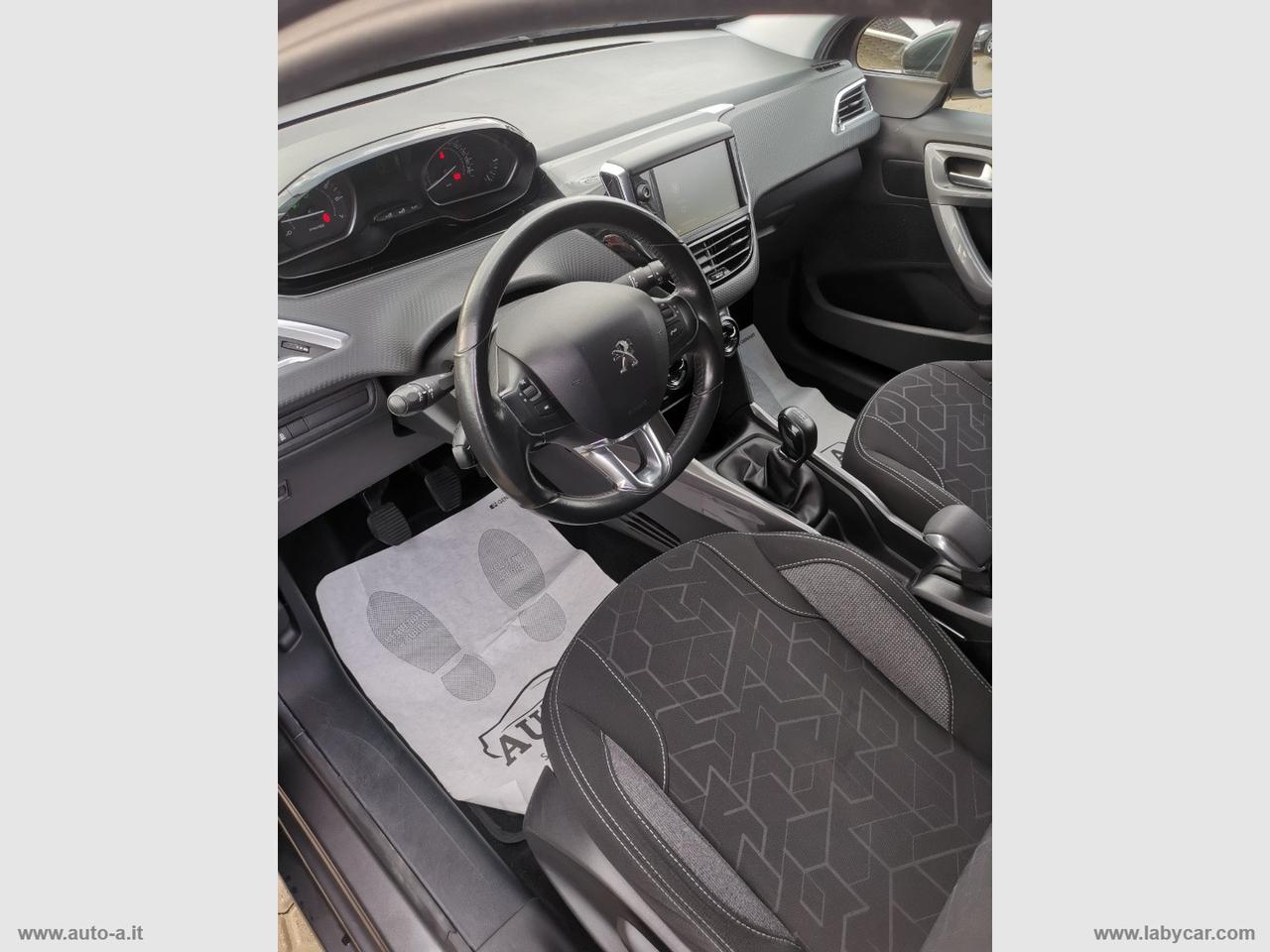 PEUGEOT 2008 PureTech 82 Active