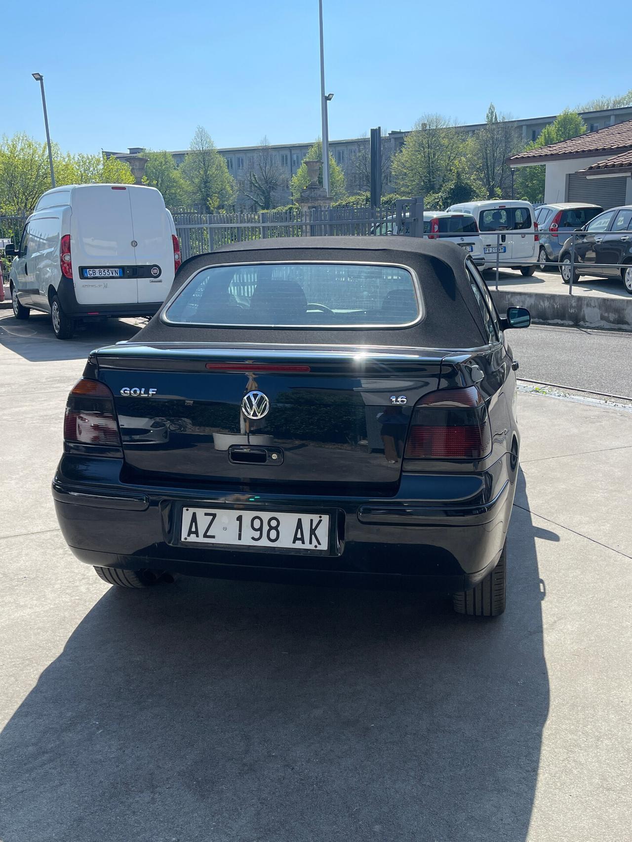 VW Golf 1600 Cabriolet 3 porte ASI - CRS