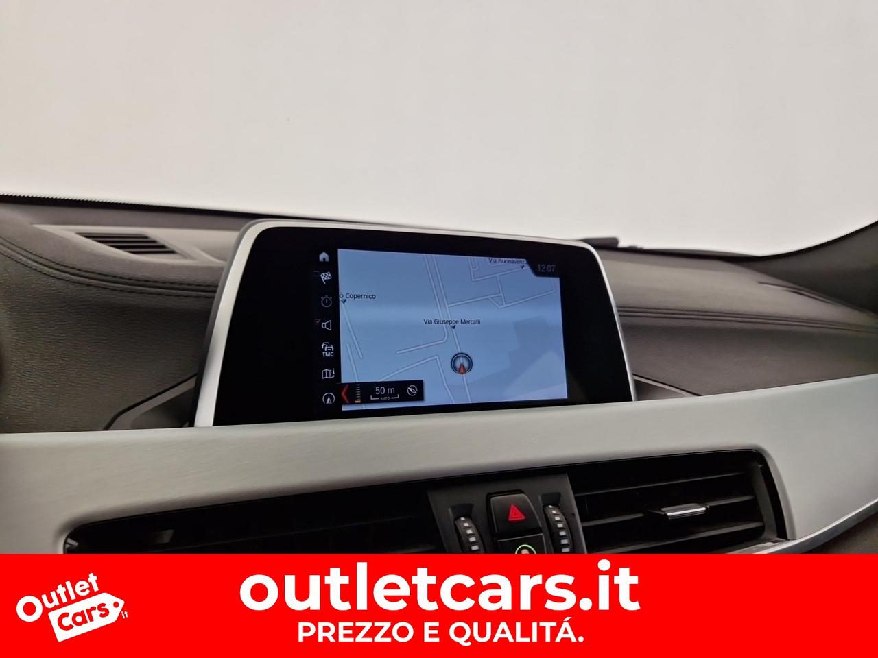 BMW X2 sdrive18i advantage 140cv auto