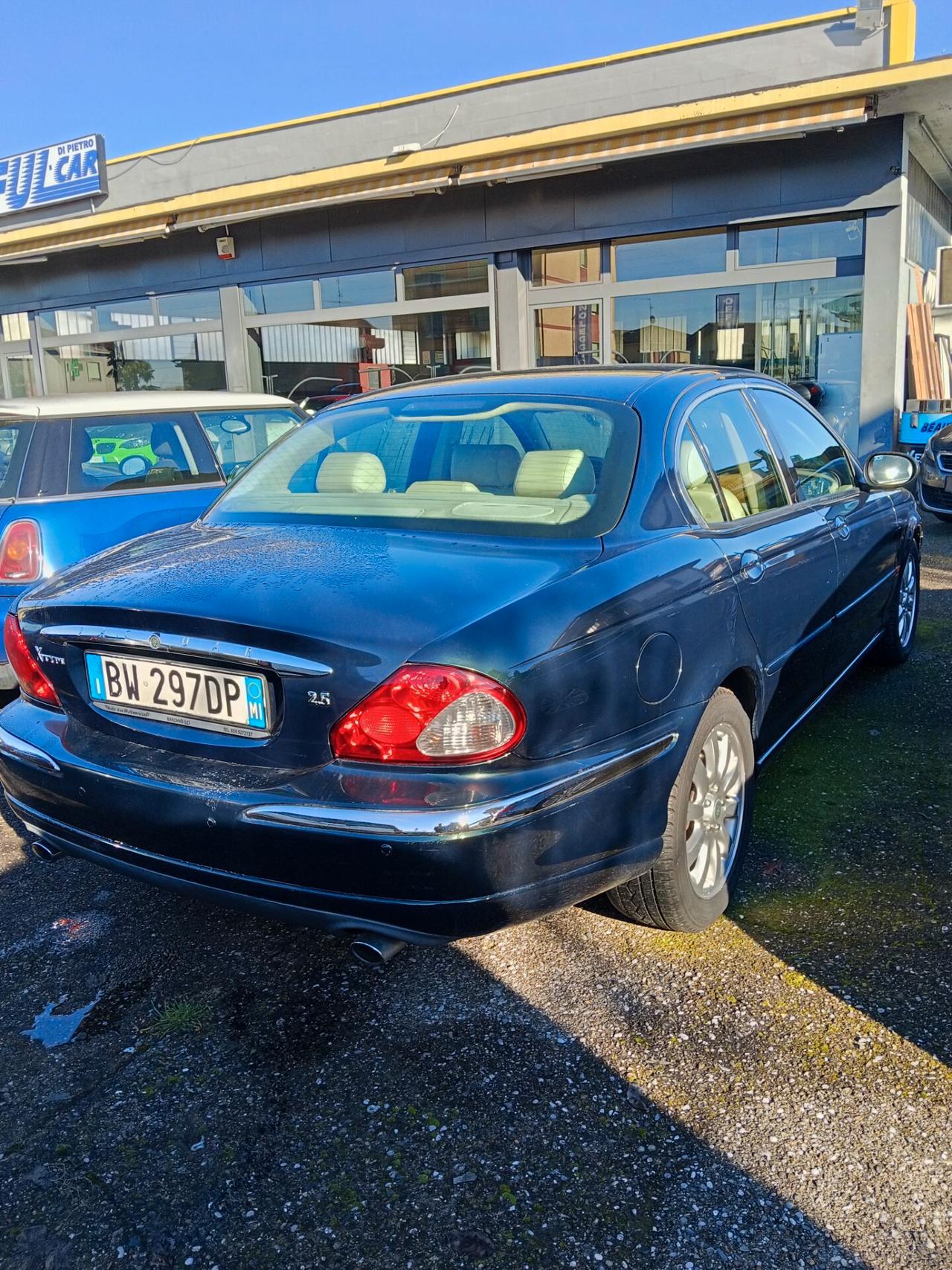 Jaguar X-Type 2.5 V6 24V cat Executive