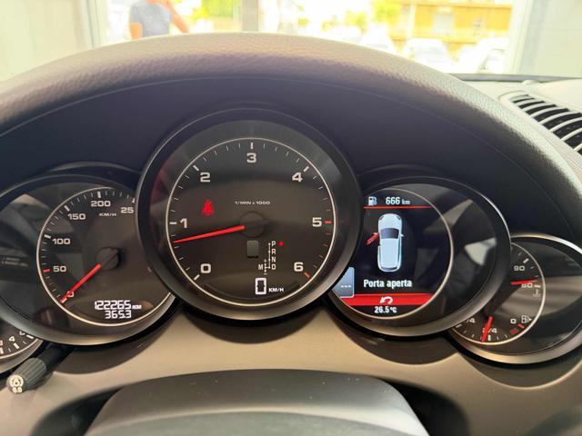 PORSCHE Cayenne 3.0 Diesel