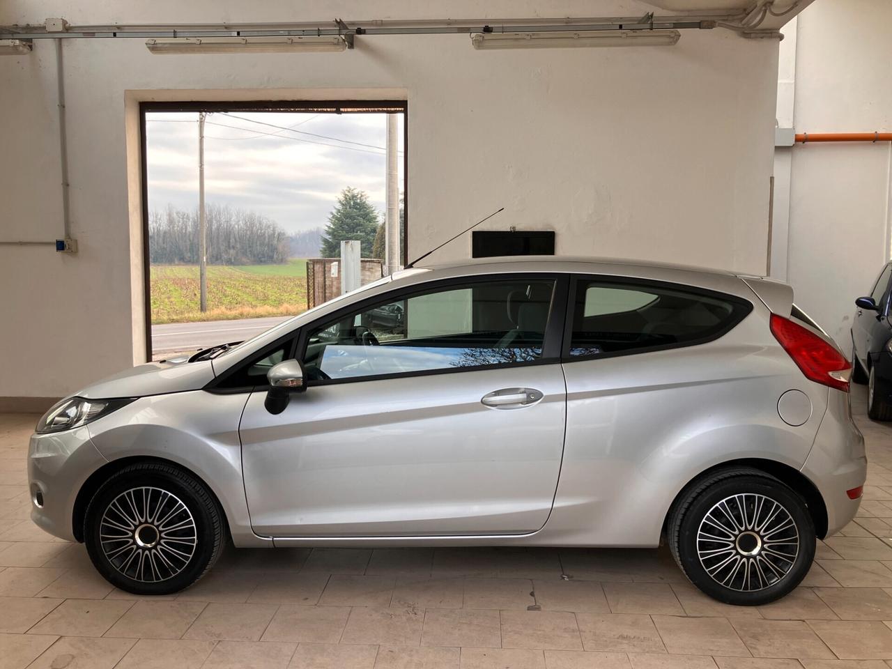 Ford Fiesta 1.2 16V 60CV 3p. Titanium NEOPATENTATI