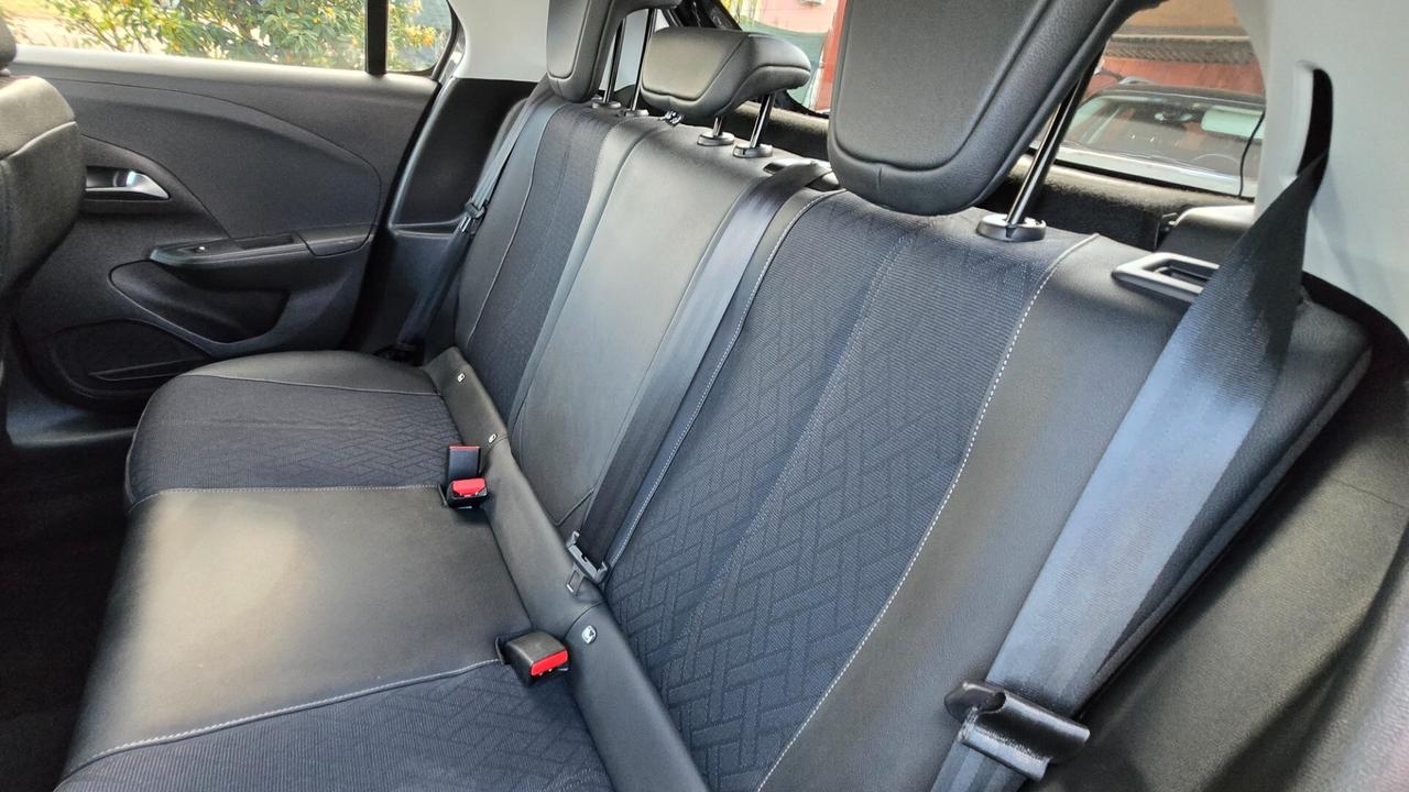 Opel Corsa 1.2 Elegance