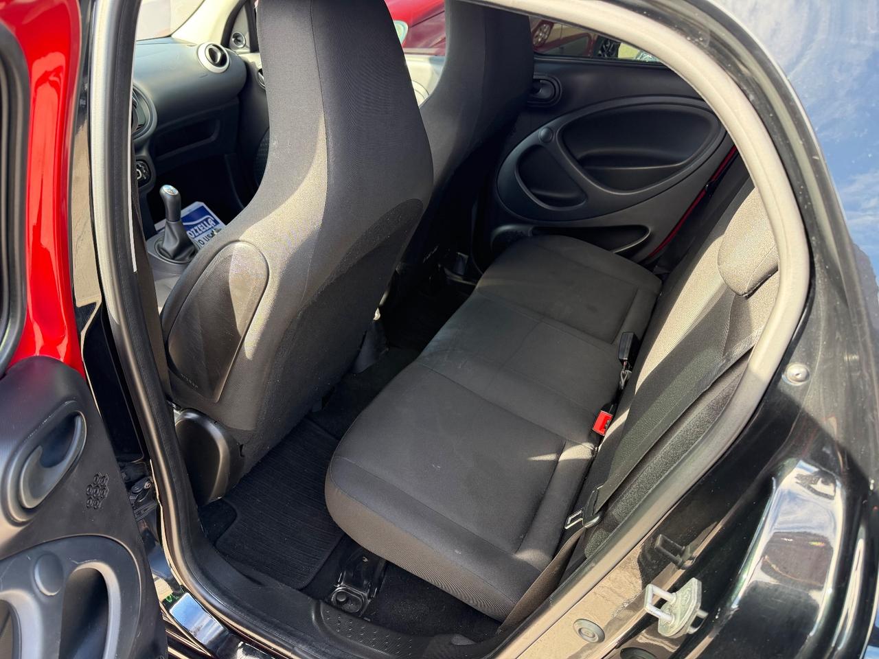 Smart ForFour 70 1.0 Youngster