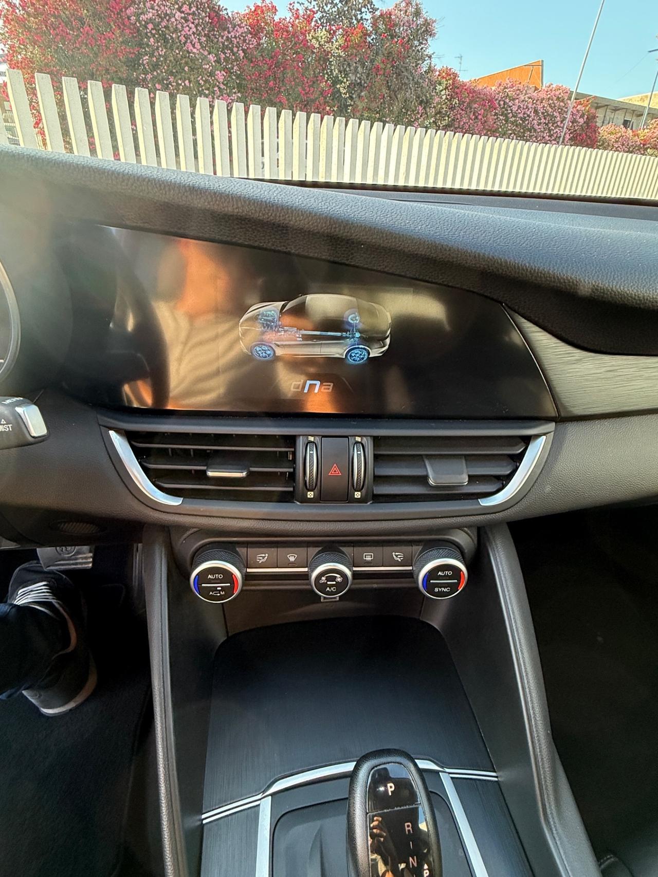 Alfa Romeo Giulia 2.2 Turbodiesel 136 CV AT8 Business