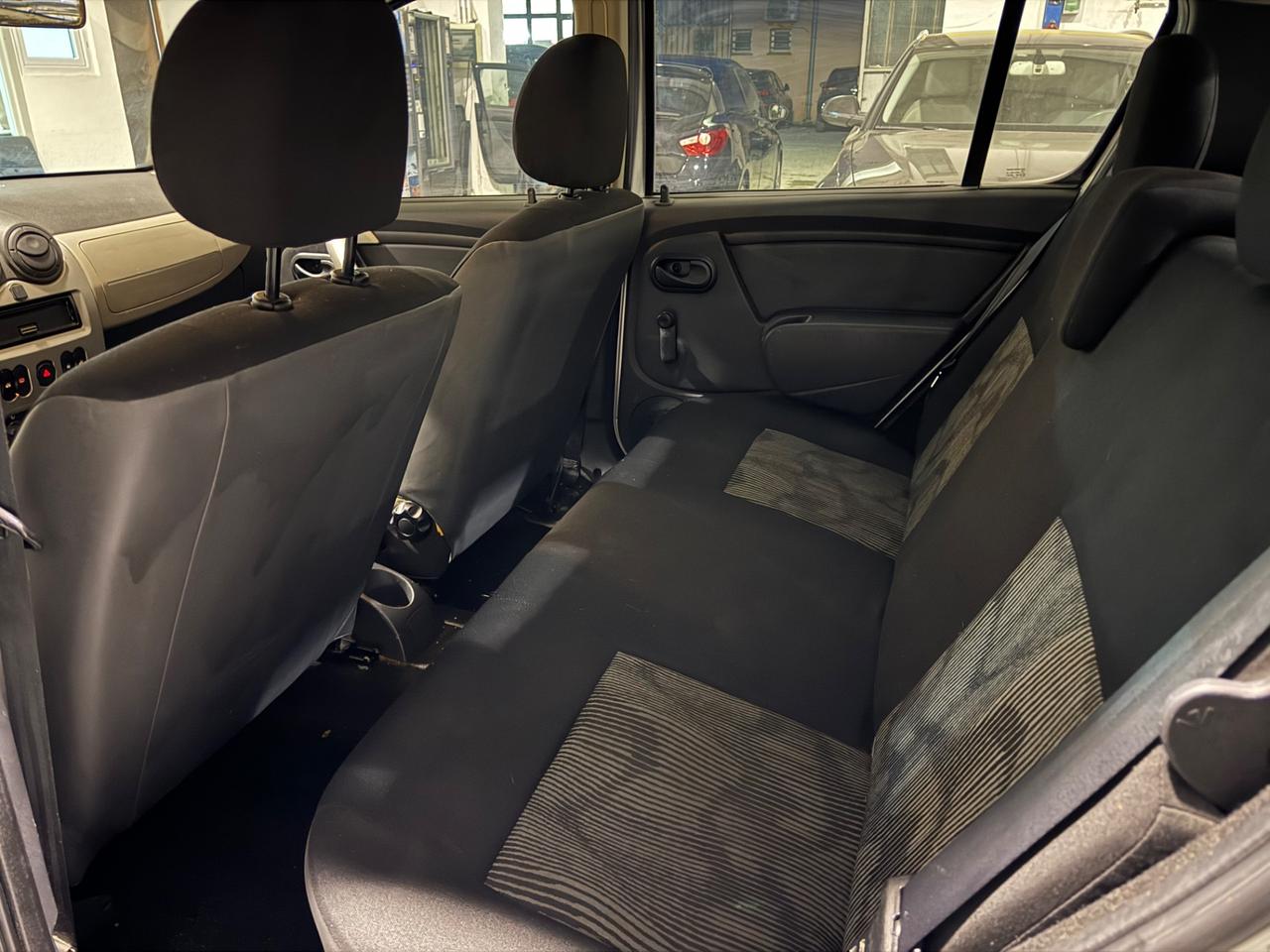 Dacia Sandero 1.2 16V GPL 75CV Embleme