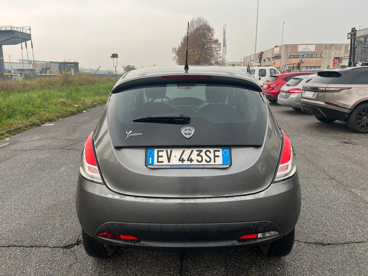 Lancia Ypsilon 0.9 TwinAir 84CV-62 5 porte Metano Ecochic Gold