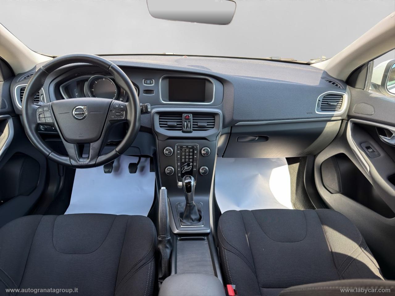 VOLVO V40 D2 Momentum BELLA AFFARE VERO!