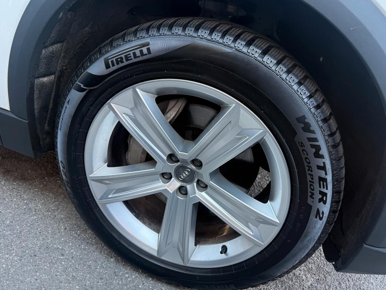 Audi Q8 45 3.0 tdi mhev TETTO APRIBILE KM CERTIFICATI