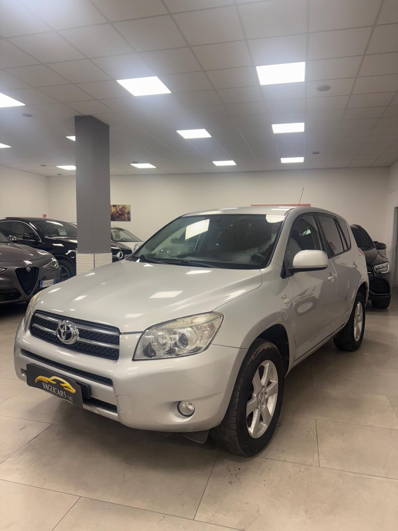 Toyota RAV 4 RAV4 Crossover 2.2 D-4D 136 CV Sol