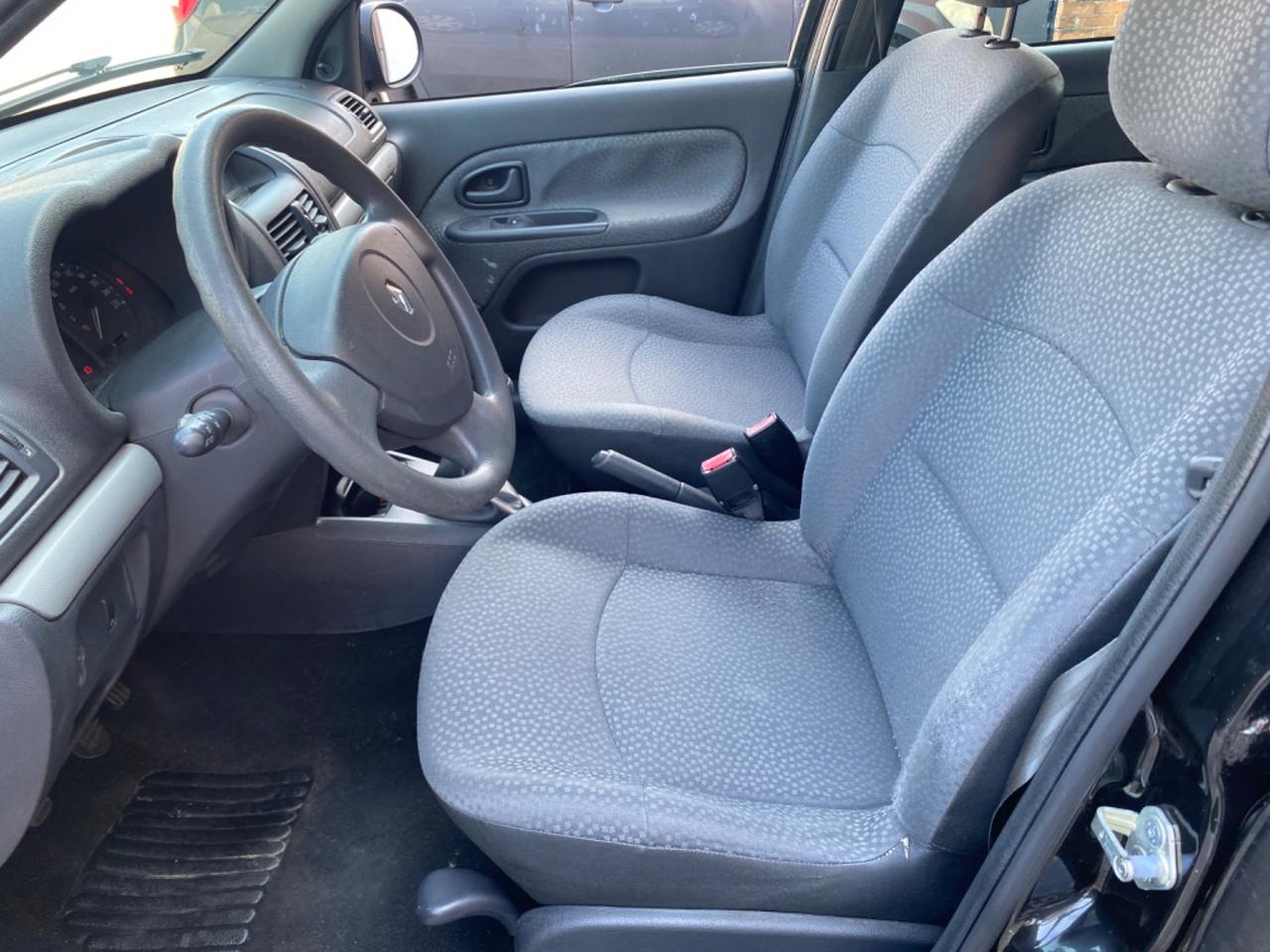 Renault Clio Storia 1.2 5 porte GPL Confort