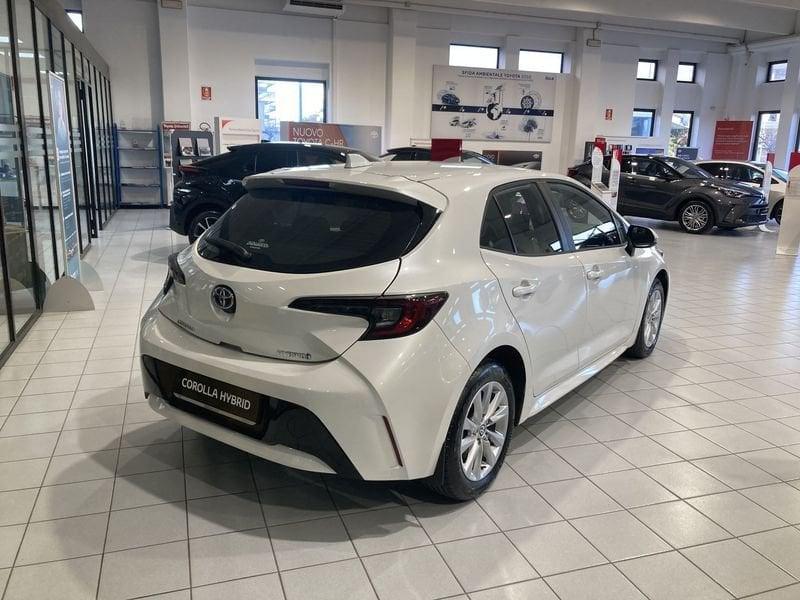 Toyota Corolla Active 1.8 Hybrid