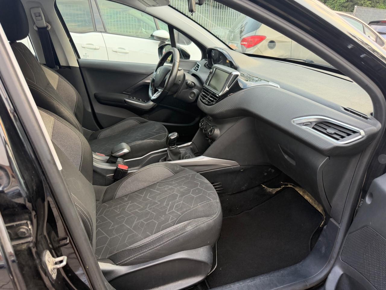 Peugeot 2008 PureTech 82 Allure