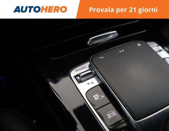 MERCEDES-BENZ A 180 d Automatic Premium