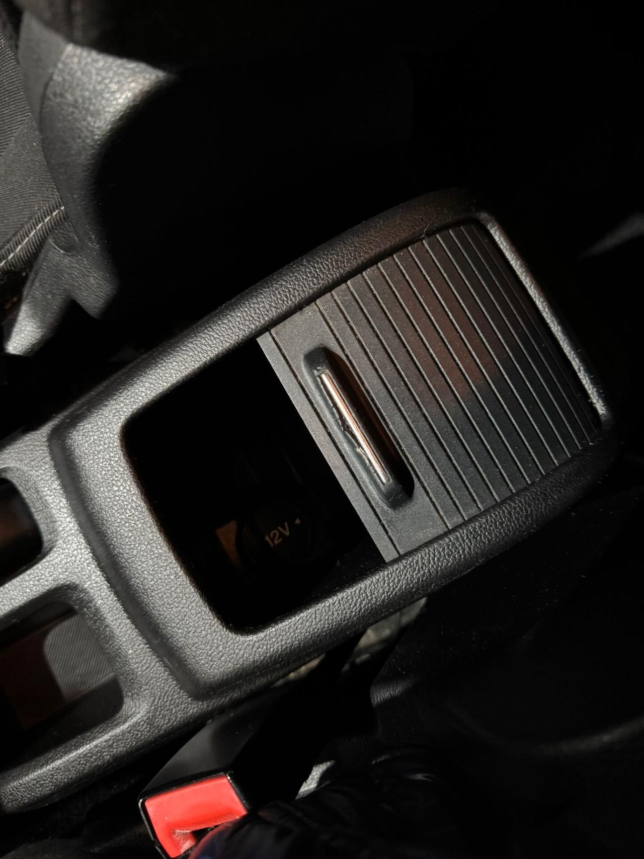 Ford B-Max 1.5 TDCi 75 CV Titanium