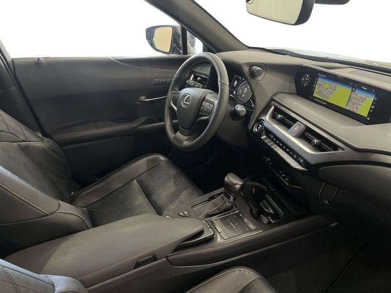 Lexus UX UX 250h 2.0 Luxury cvt