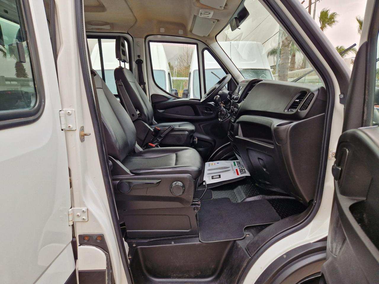 Iveco Daily 35C16 DOPPIA CABINA 7 POSTI 3.0 MJT -