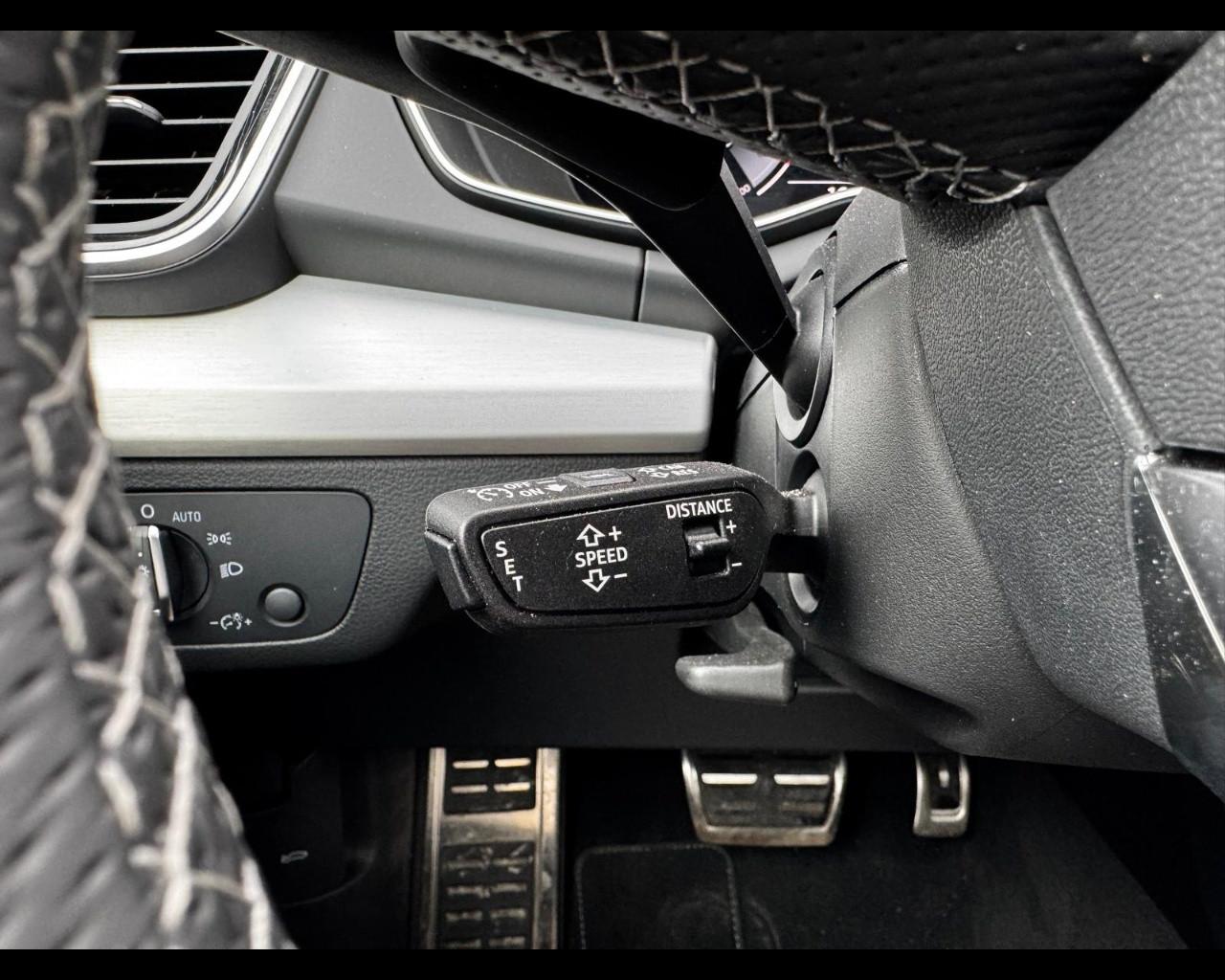 AUDI Q5 40 TDI MHEV S-TRONIC QUATTRO S-LINE