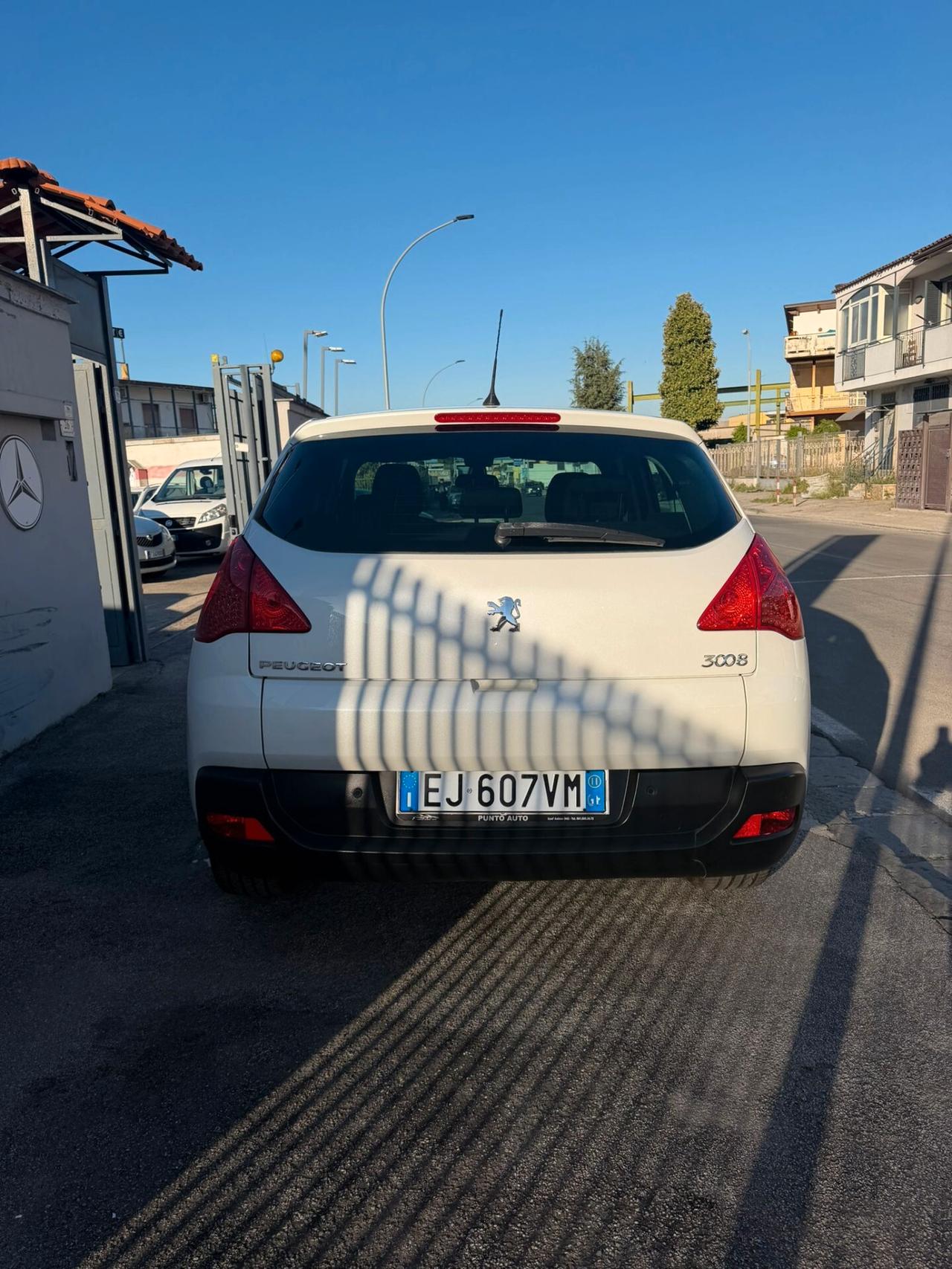 Peugeot 3008 1.6 HDi 112CV Business