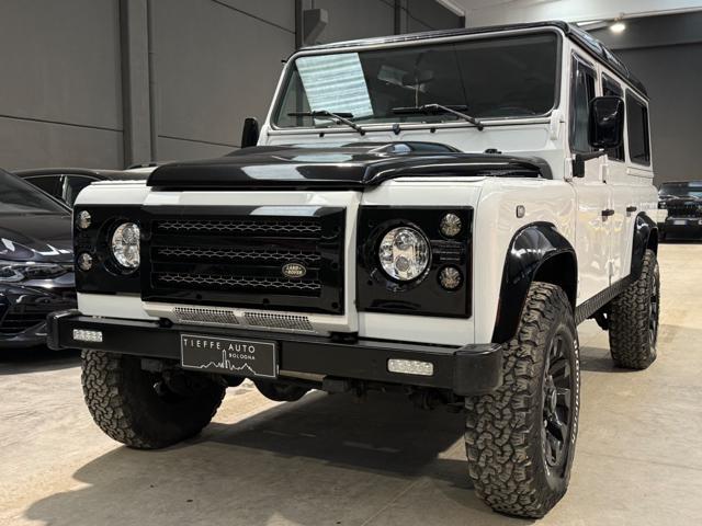 LAND ROVER Defender 110 2.2 TD4 Station Wagon *7 POSTI*