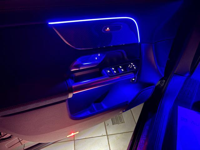 MERCEDES-BENZ GLA 200 d Automatic Premium Amg Pack Night-TETTO