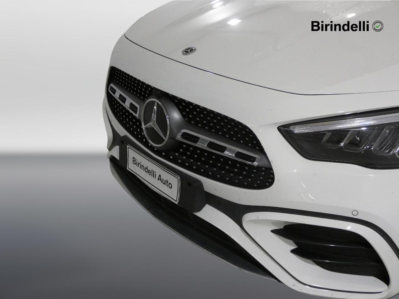 Mercedes-Benz GLA (H247) - GLA 200 d Automatic AMG Line Premium