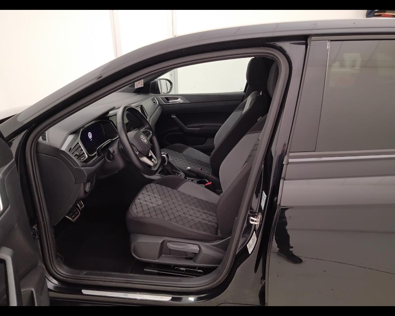 VOLKSWAGEN Taigo - Taigo 1.0 tsi R-Line 115cv dsg