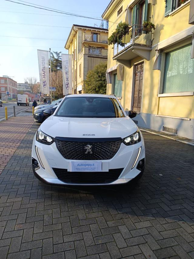 PEUGEOT 2008 BlueHDi 110 S&S Allure