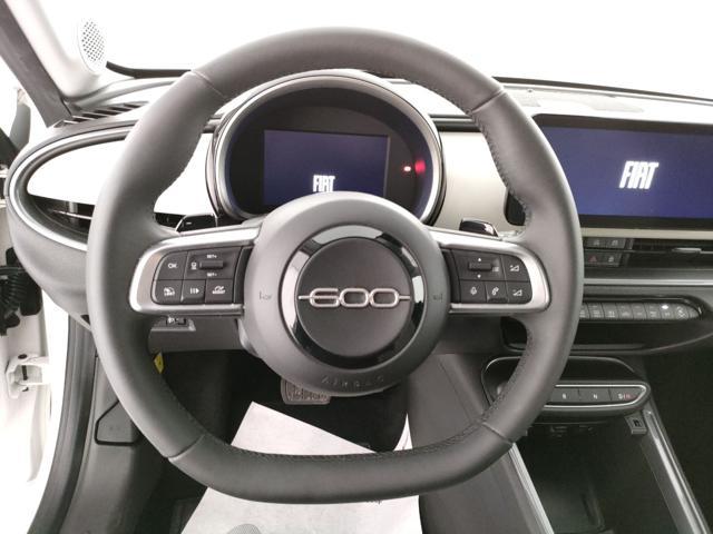 FIAT 600 Hybrid 100 CV DCT MHEV La Prima
