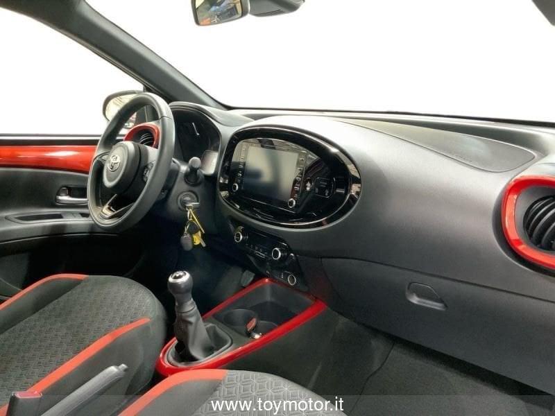 Toyota Aygo X 1.0 VVT-i 72 CV 5 porte Trend