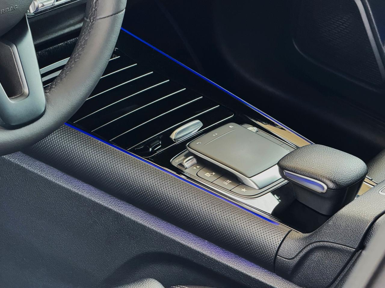 Mercedes-Benz GLB 180 d Sport Plus 7 POSTI PACK LUCI