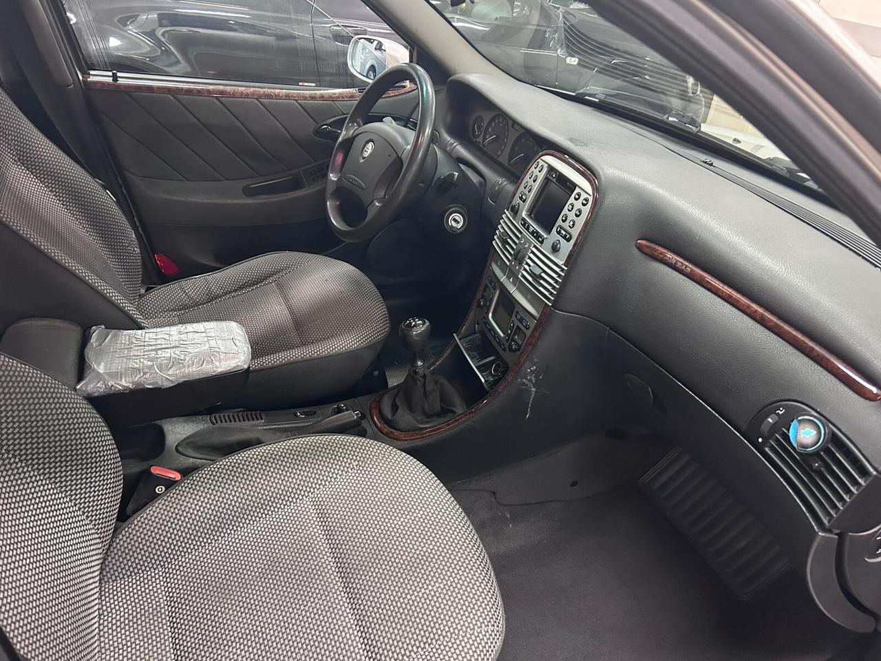 Lancia Lybra 1.9 JTD cat LX