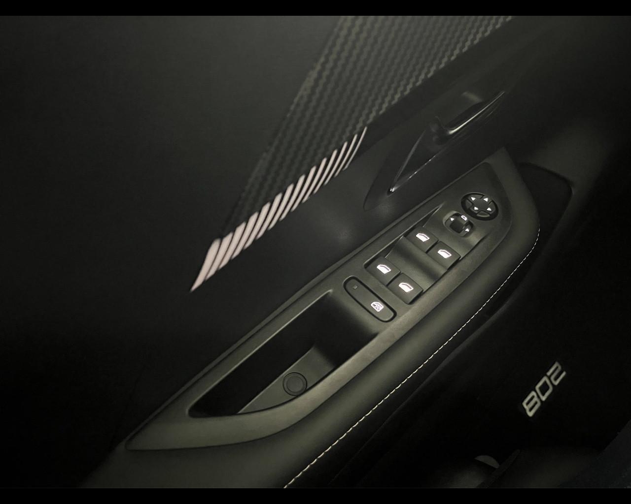 PEUGEOT 208 5P - STYLE P.Tech 75 S&S