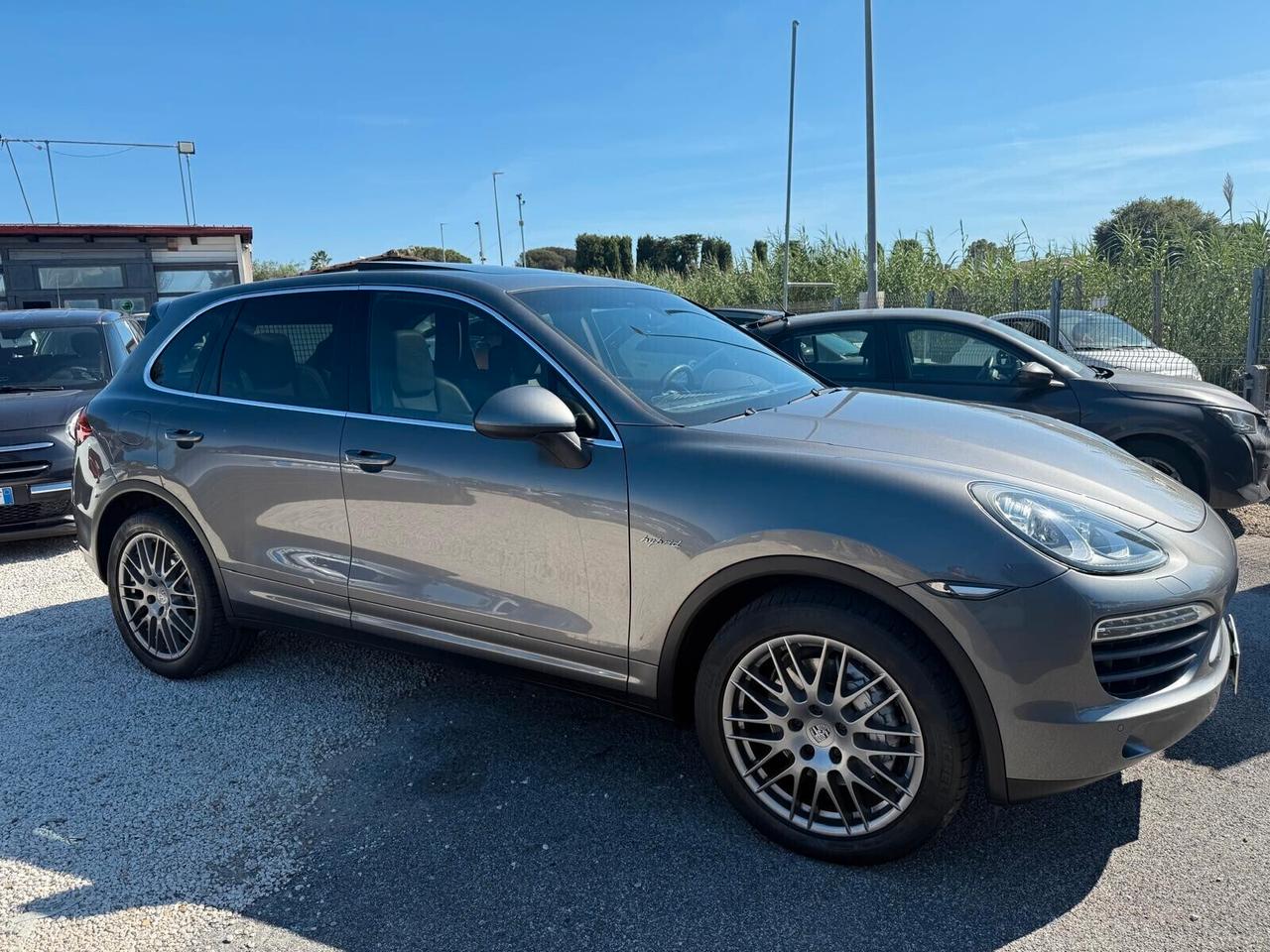 Porsche Cayenne 3.0 S Hybrid Full Tetto Navi Tv Tagliandi Porsche