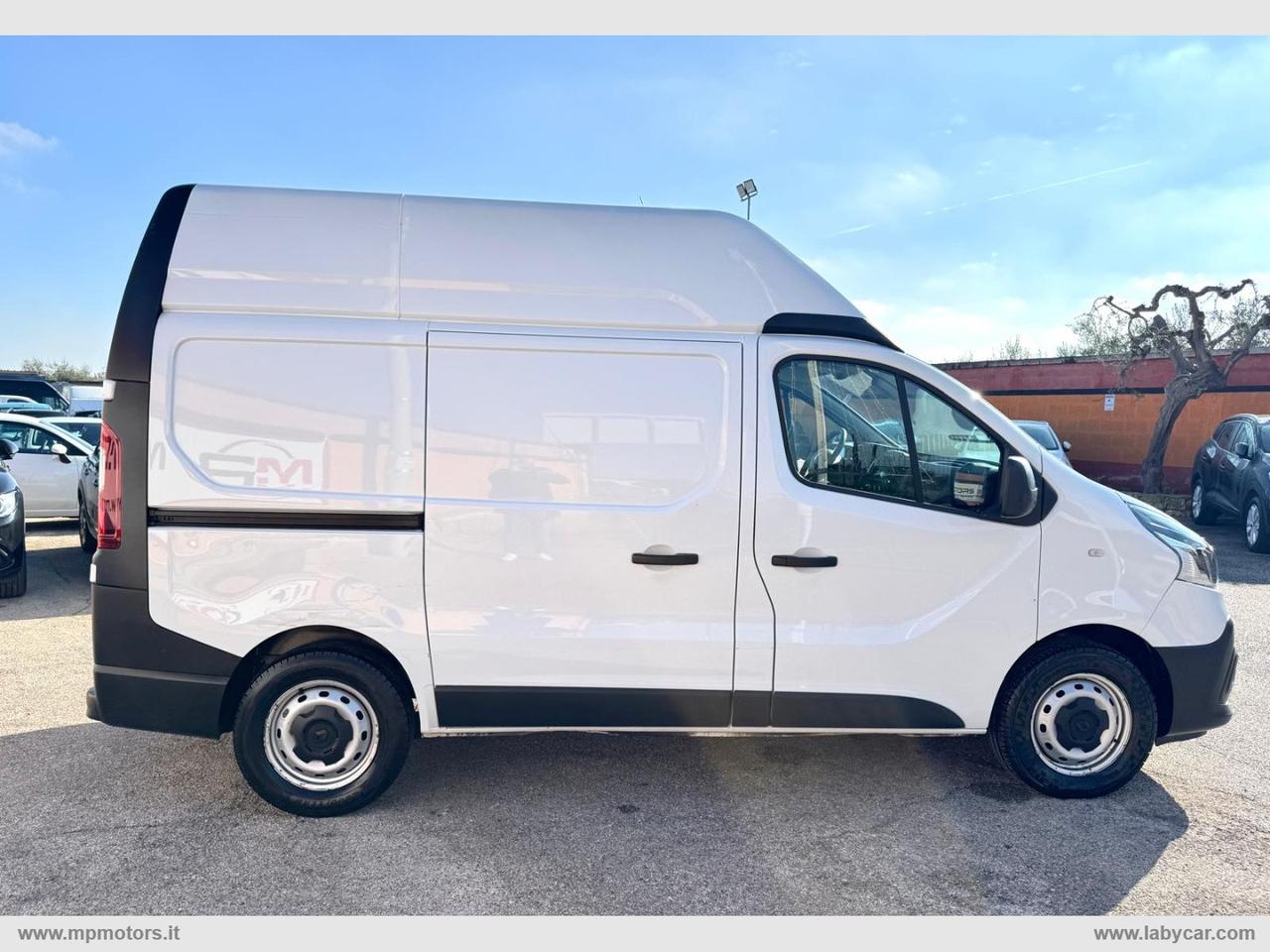 TRAFIC TETTO ALTO 2.0 145CV