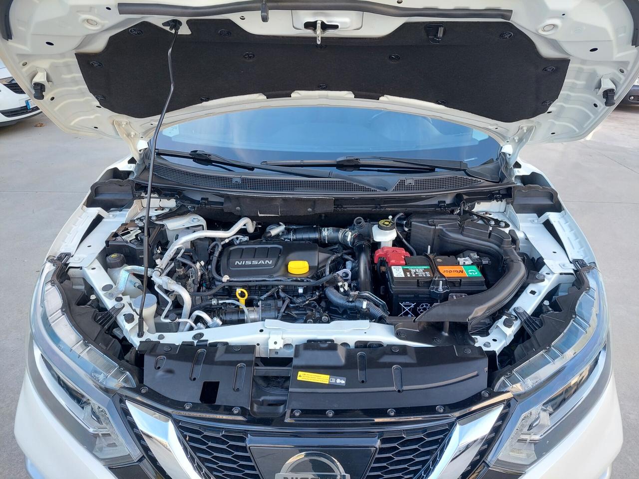 Nissan Qashqai 1.6 dCi 131CV TETTO P.