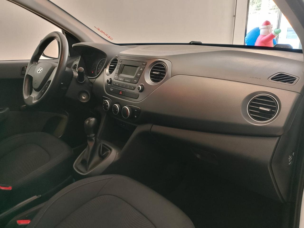 Hyundai i10 1.0 MPI OK NEOPATENTATI OFFERTA