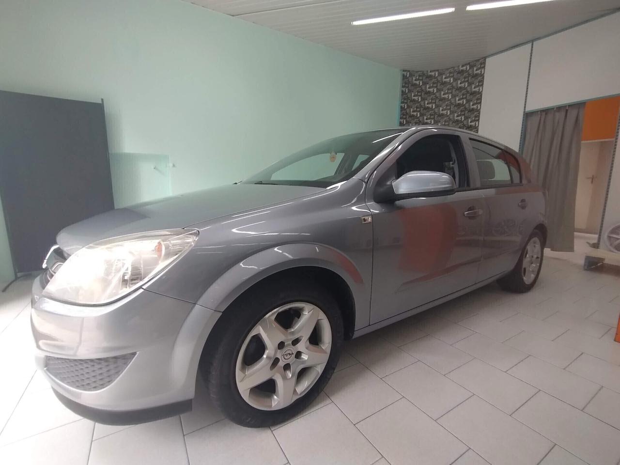 Opel Astra METANO solo 95.000KM
