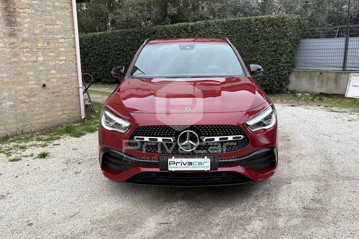 MERCEDES GLA 200 d Automatic Premium