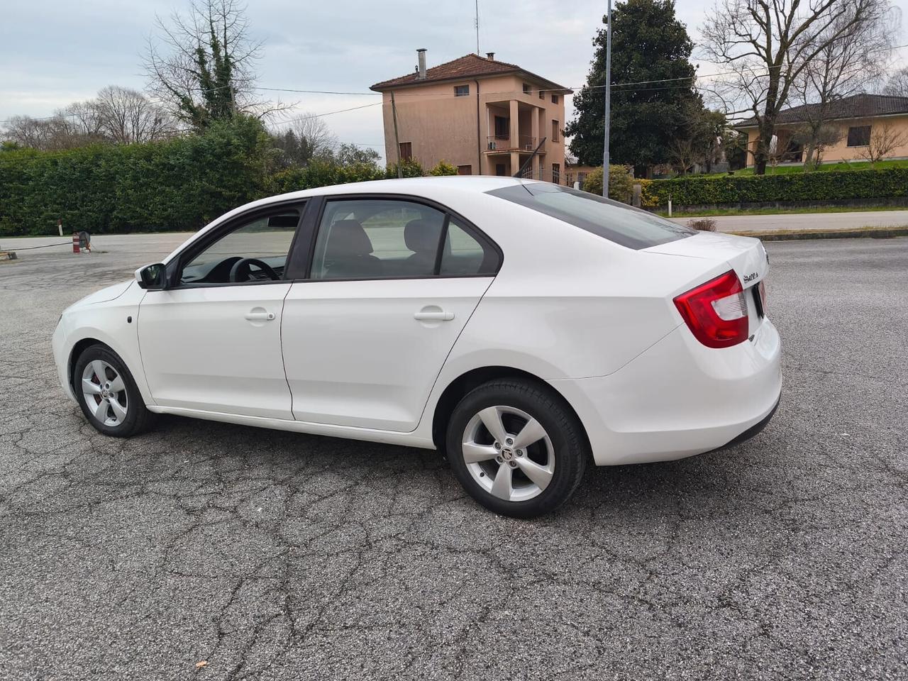 Skoda Rapid 1.6 TDI 105 CV Accetto Permute