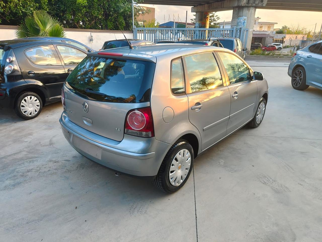 Volkswagen Polo 1.4benz. 80CV 5p. 130.000km